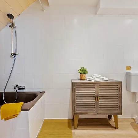 アパート Grosszuegige Wohnung, 1 Min Zum Hafen