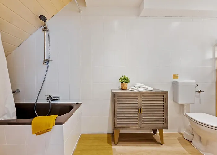 公寓 Grosszuegige Wohnung, 1 Min Zum Hafen